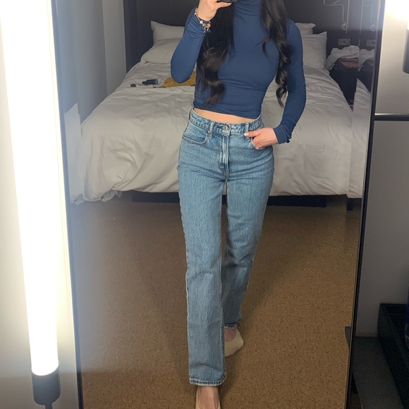 Abercrombie & Fitch 90s Straight Ultra High Rise - Picture 4 of 4